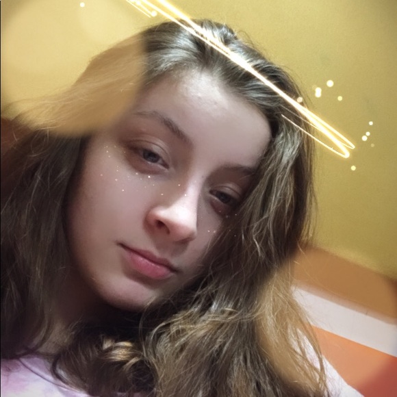 Meet your Posher, Kinga - Picture 1 of 1